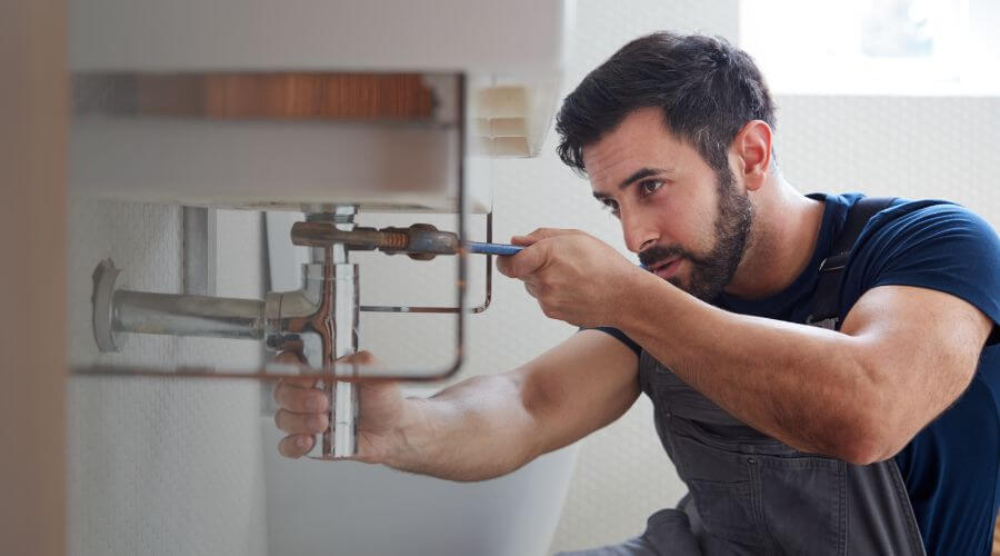 Faucet cartridge replacement in Raynesford, MT
